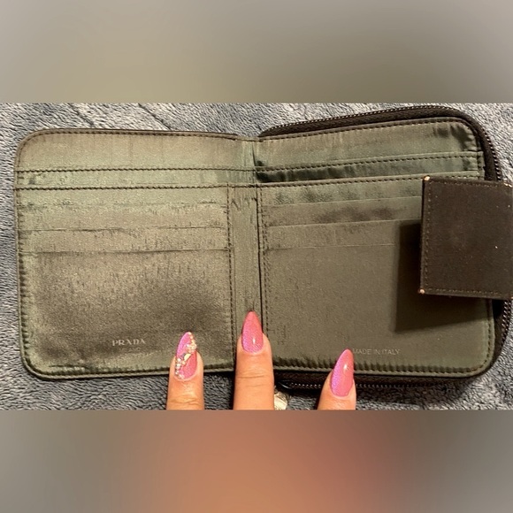PRADA Nylon Small Wallet, Authentic. GUC - Picture 17 of 17